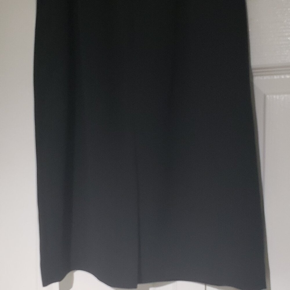 Le Suit Essentials 4P - Picture 7 of 13